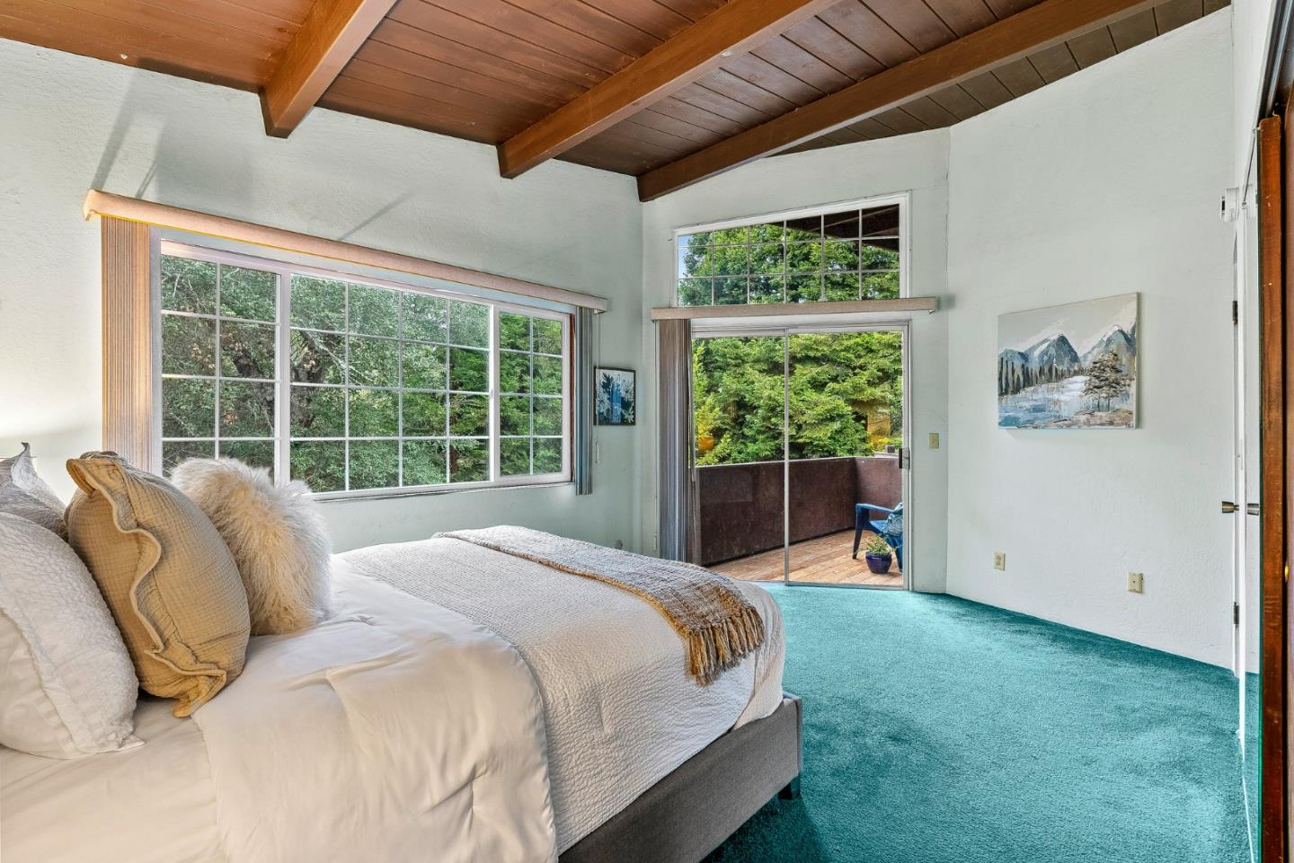 231 Aptos School Road Aptos, CA 95003 - Photo 21 of 49 a bedroom with a bed and a window