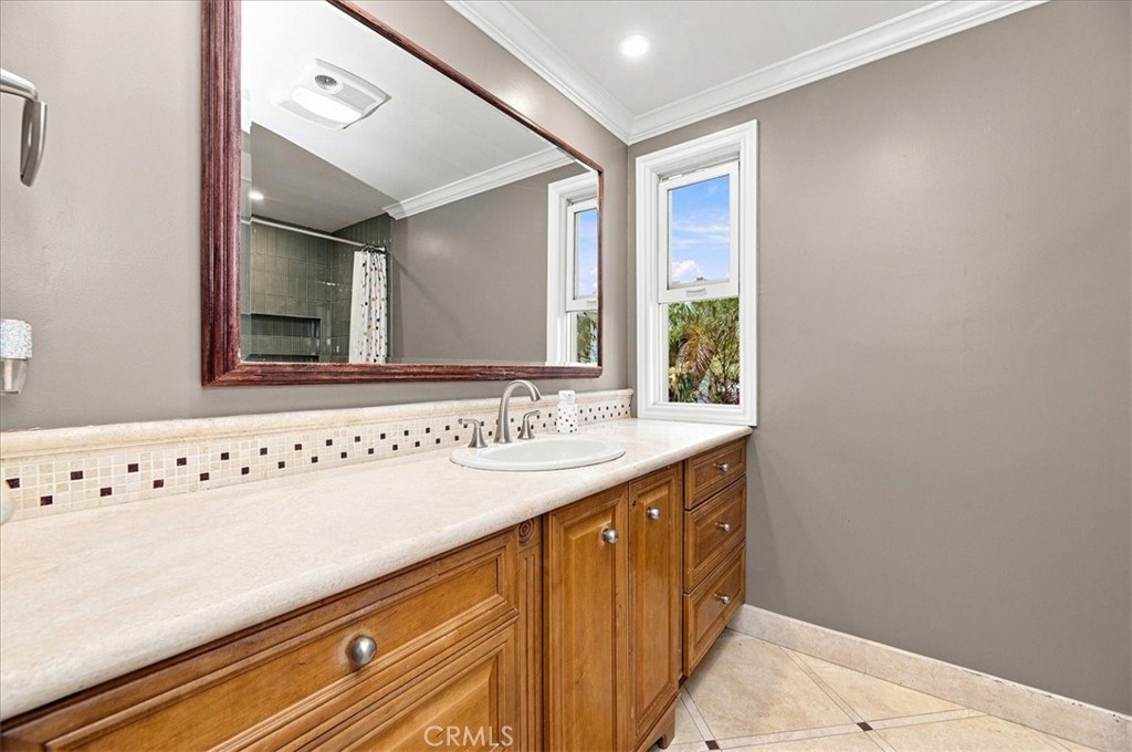 931 Rancho Circle Fullerton, CA 92835 - Photo 33 of 57 Gallery Image 33