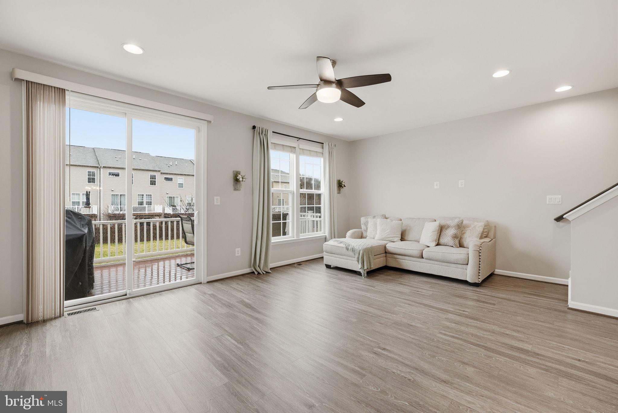 9087 Connor House Road Manassas, VA 20111 - Photo 12 of 52 Gallery Image 12