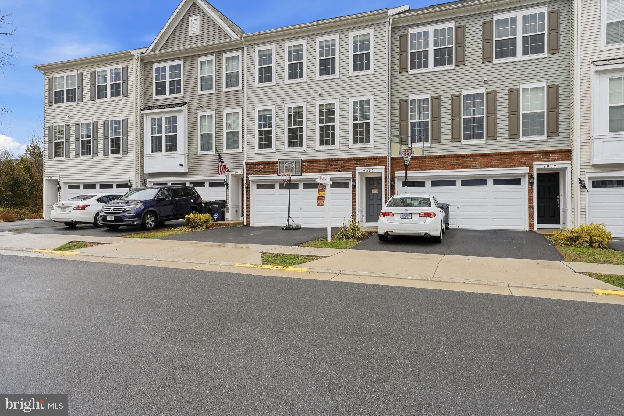 9087 Connor House Road Manassas, VA 20111 - Photo 3 of 52 Gallery Image 3