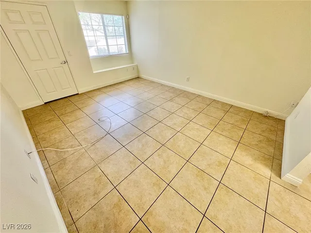 $1,230 | 6500 West Lake Mead Boulevard, Unit 107, Las Vegas, NV 89108