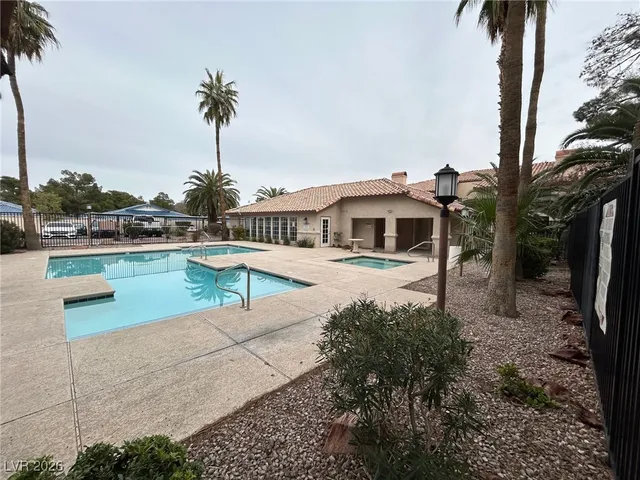 $1,230 | 6500 West Lake Mead Boulevard, Unit 107, Las Vegas, NV 89108