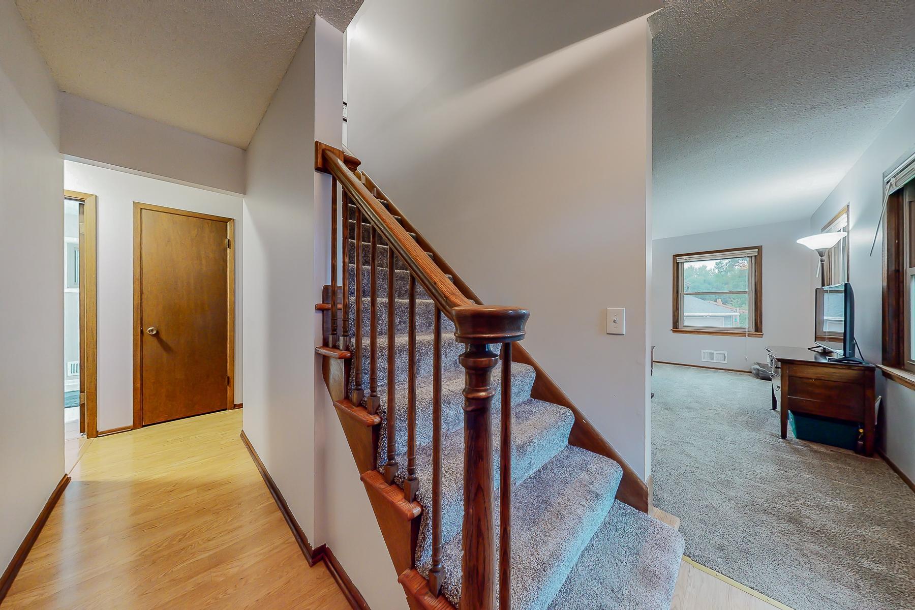 3421 16th Avenue Northwest Rochester, MN 55901 - Photo 21 of 32