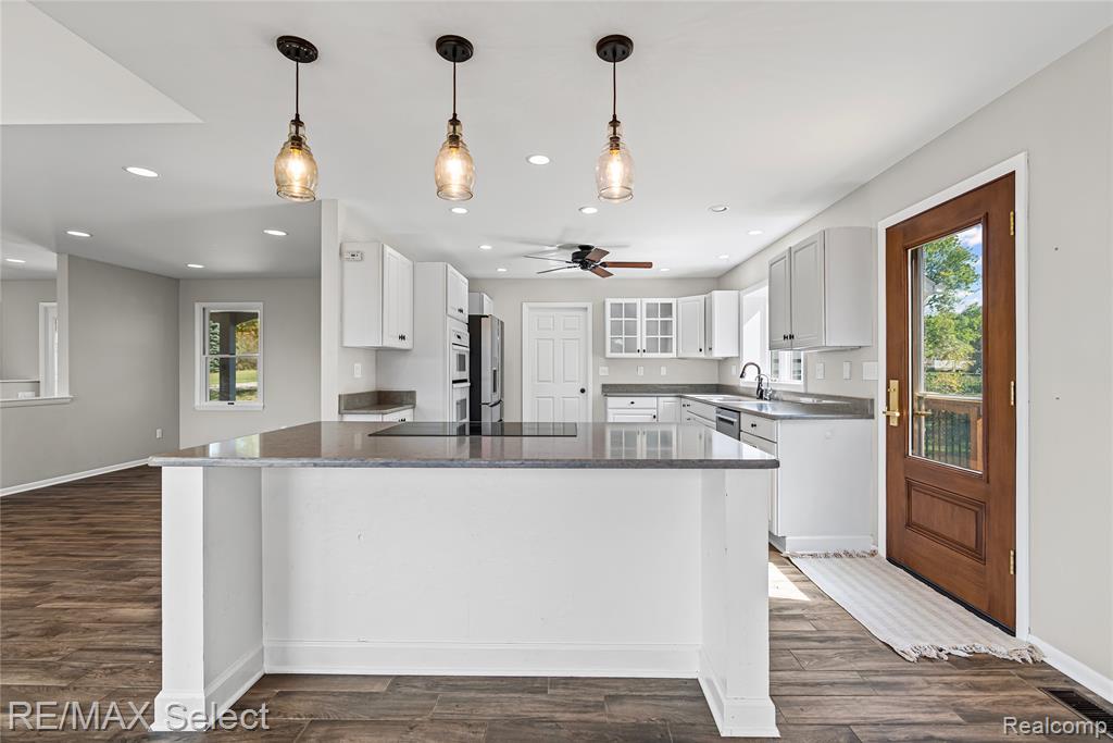 6056 Atlas Road Grand Blanc, MI 48439 - Photo 15 of 88