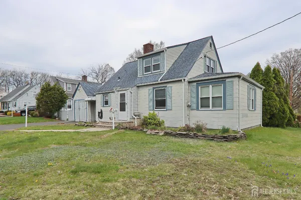 $3,800 | 2 Mohawk Drive, Cranford, NJ 07016