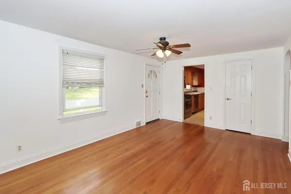 $3,800 | 2 Mohawk Drive, Cranford, NJ 07016