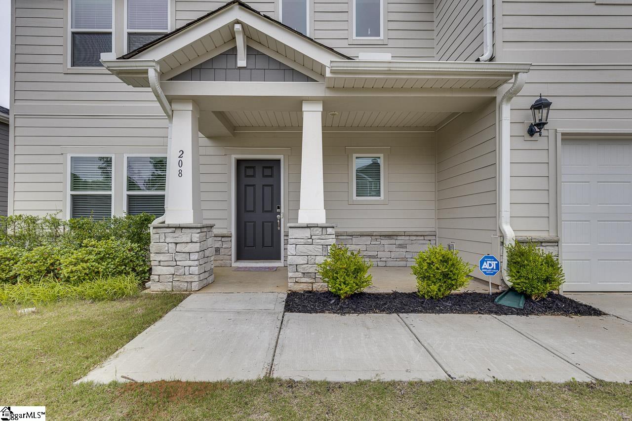 208 Roderick Lane Greenville, SC 29605 - Photo 4 of 50