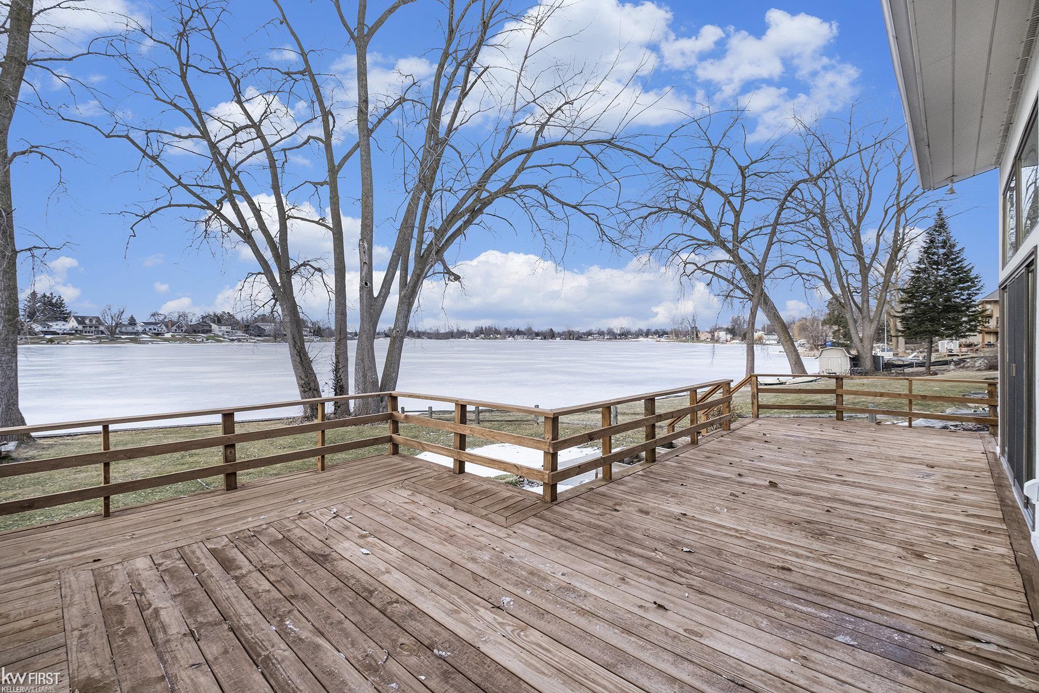 3391 East Rolston Road Fenton, MI 48430 - Photo 4 of 31 View from the deck