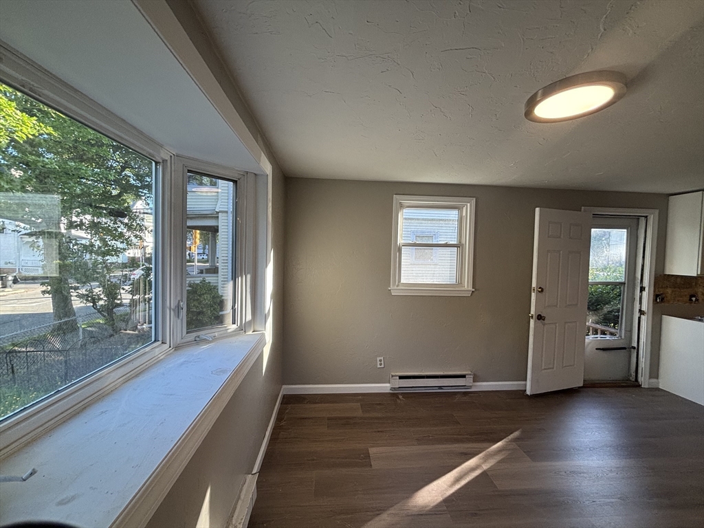 162 Essex Street, Unit 1 Swampscott, MA 01907 - Photo 7 of 17