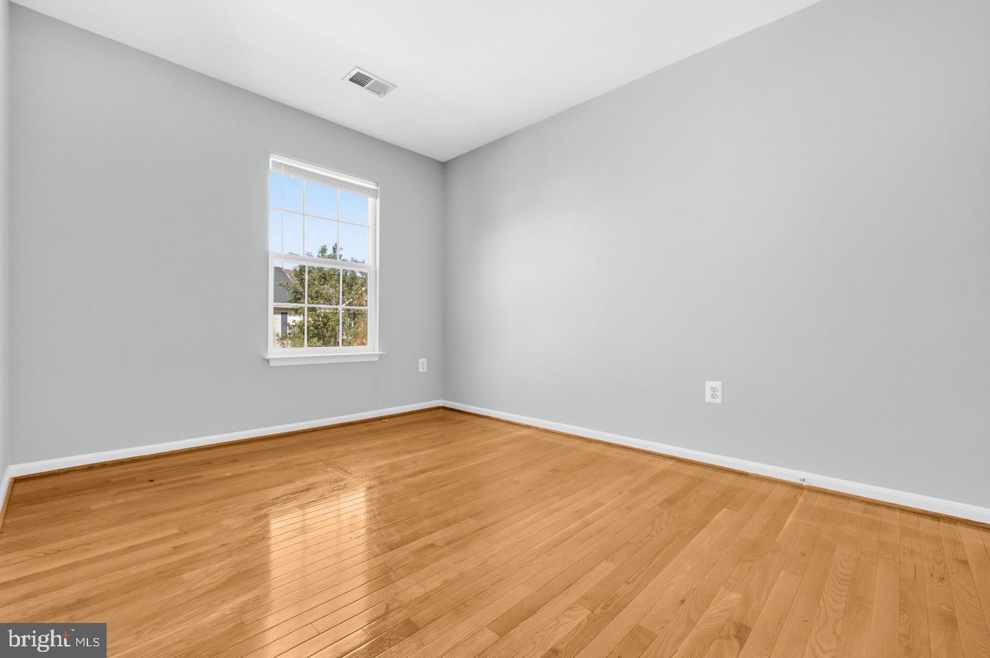 6687 Roderick Loop Gainesville, VA 20155 - Photo 25 of 46 Gallery Image 25