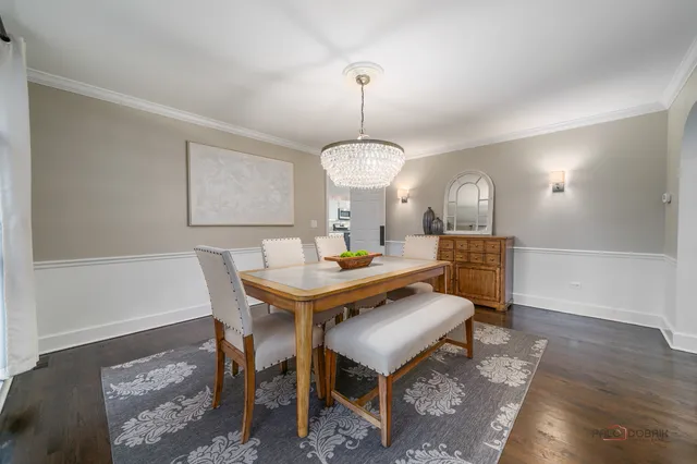 $949,000 | 15393 West Oak Spring Road, Libertyville, IL 60048