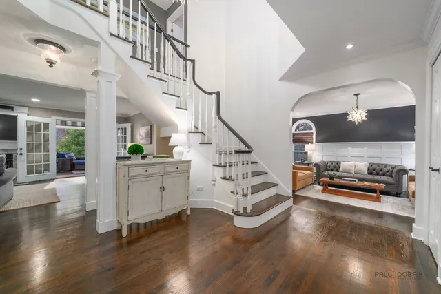 $949,000 | 15393 West Oak Spring Road, Libertyville, IL 60048