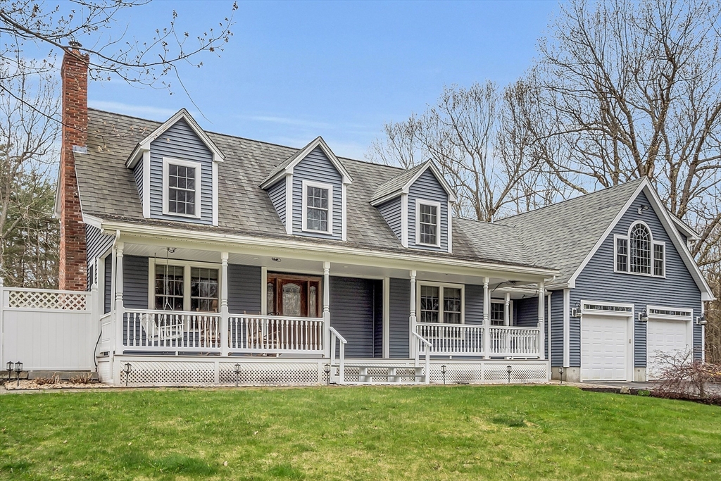 23 Harrington Road Westminster, MA 01473 - Photo 3 of 42 a front view of a house with a yard