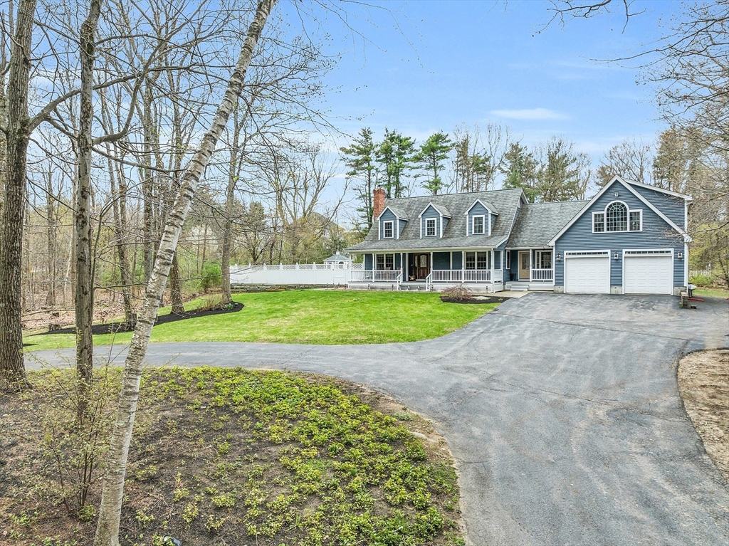 23 Harrington Road Westminster, MA 01473 - Photo 6 of 42 a view of a house with a yard