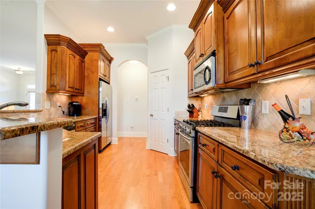 $460,000 | 128 Harbourtown Drive, Kings Mountain, NC 28086