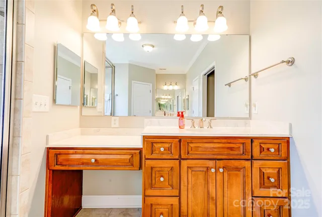 $460,000 | 128 Harbourtown Drive, Kings Mountain, NC 28086