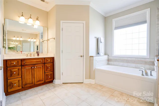 $460,000 | 128 Harbourtown Drive, Kings Mountain, NC 28086