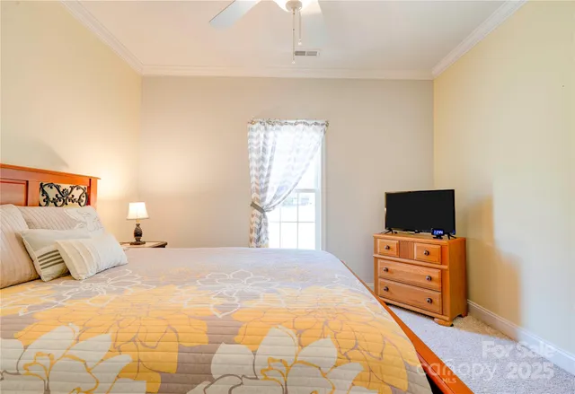 $460,000 | 128 Harbourtown Drive, Kings Mountain, NC 28086