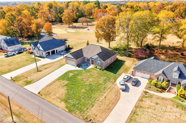 $460,000 | 128 Harbourtown Drive, Kings Mountain, NC 28086