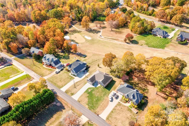 $460,000 | 128 Harbourtown Drive, Kings Mountain, NC 28086