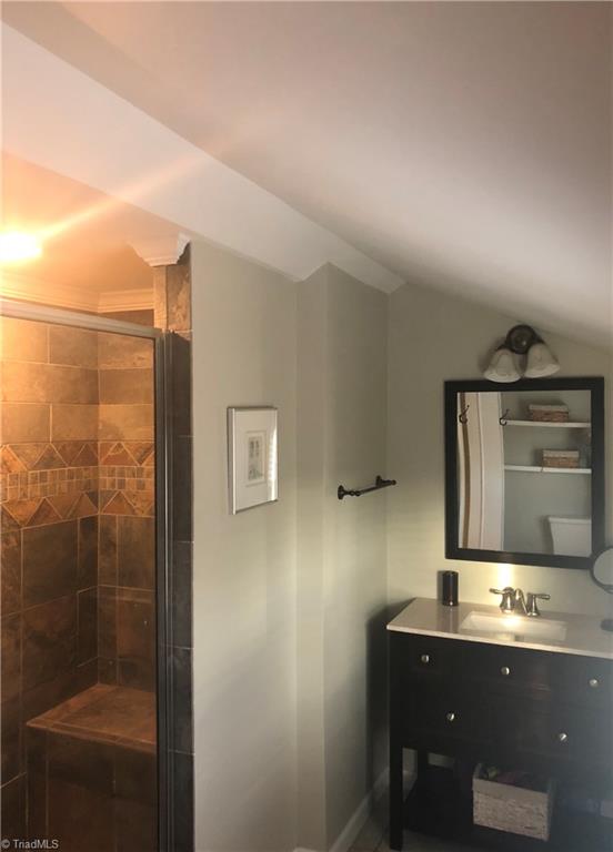 2021 Mountain View Road King, NC 27021 - Photo 18 of 29 Upstairs bath has separate shower.