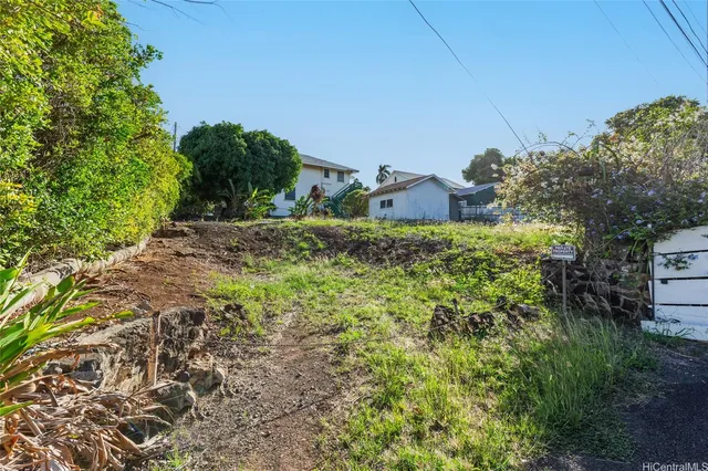 $899,000 | 2002 Hunnewell Street, Unit L, Honolulu, HI 96822