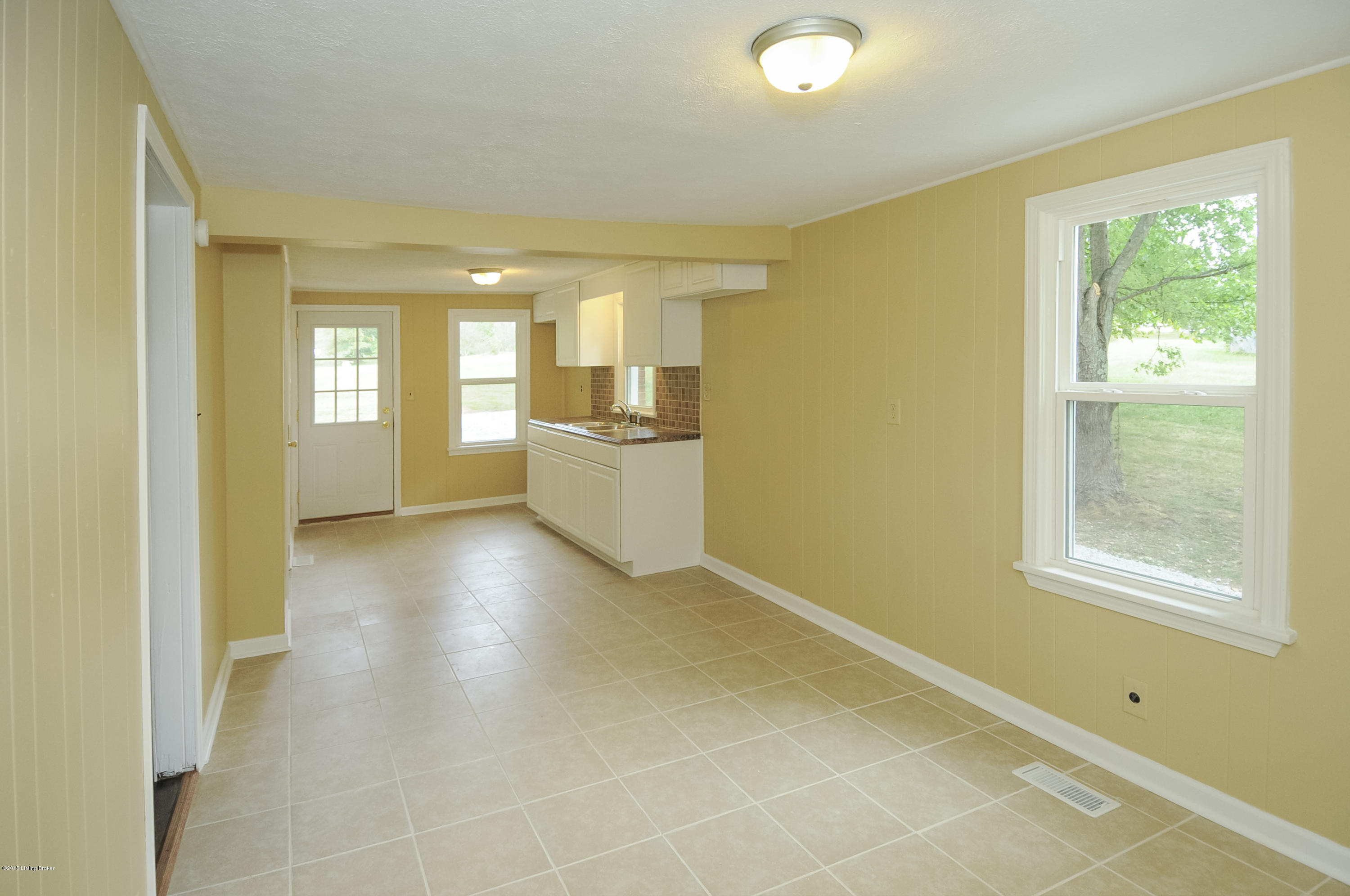 6380 Cedar Grove Road Shepherdsville, KY 40165 - Photo 9 of 13 6380CedarGroveRd-10
