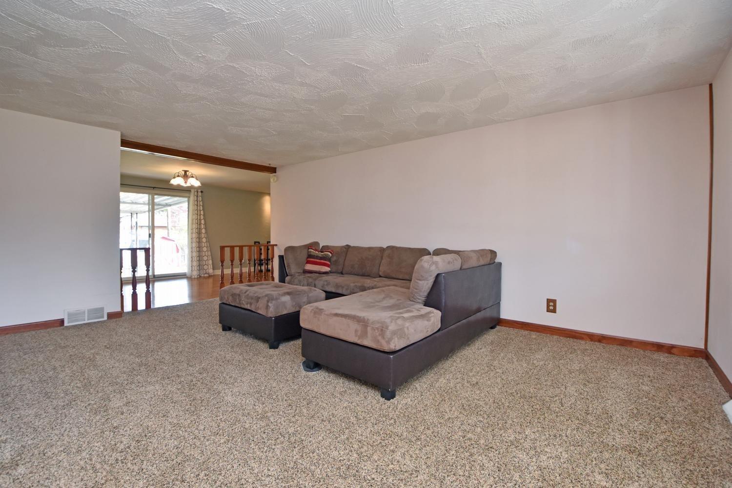4812 Bonnie Road Kettering, OH 45440 - Photo 5 of 46 Gallery Image 5