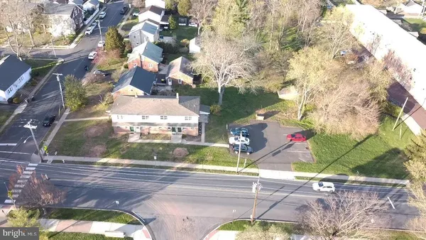 $2,200 | 359 Whites Road, Unit C, Lansdale, PA 19446