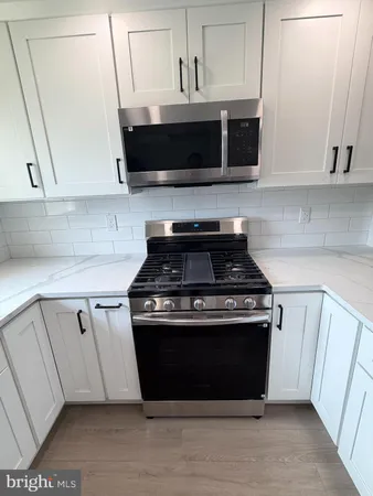 $2,200 | 359 Whites Road, Unit C, Lansdale, PA 19446