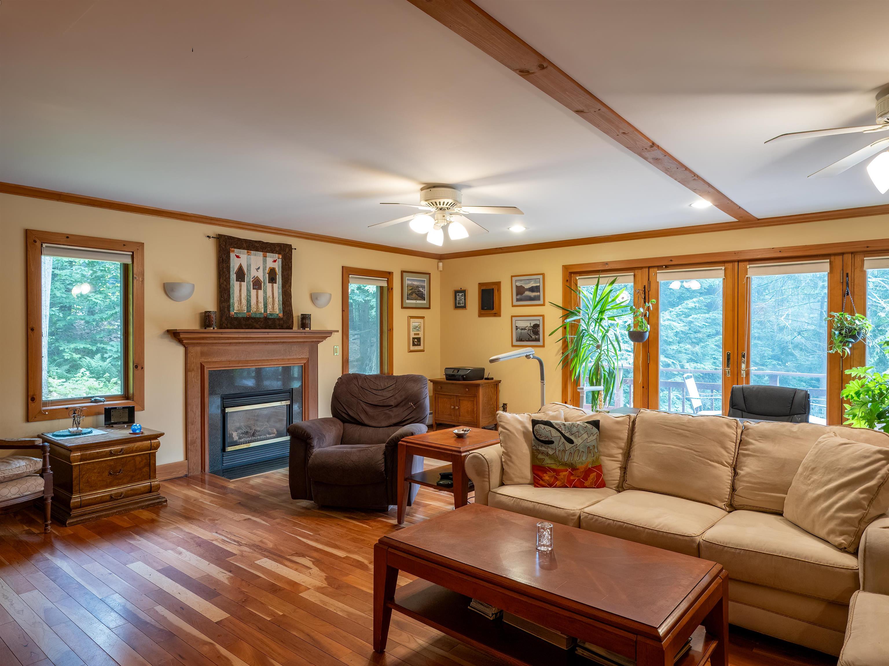 406 Tichenor Road Hartford, VT 05059 - Photo 15 of 40 Gallery Image 15
