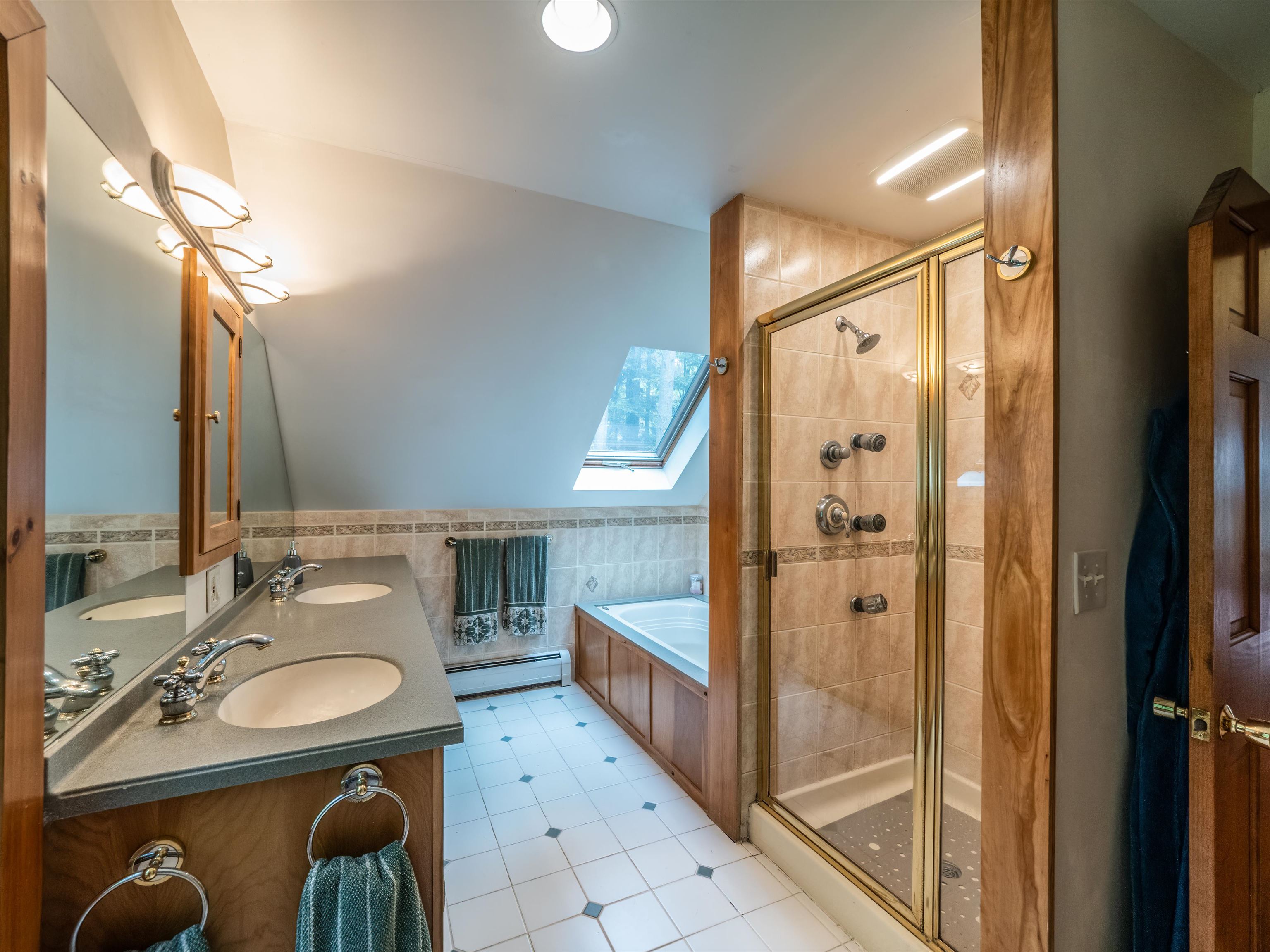 406 Tichenor Road Hartford, VT 05059 - Photo 23 of 40 Gallery Image 23