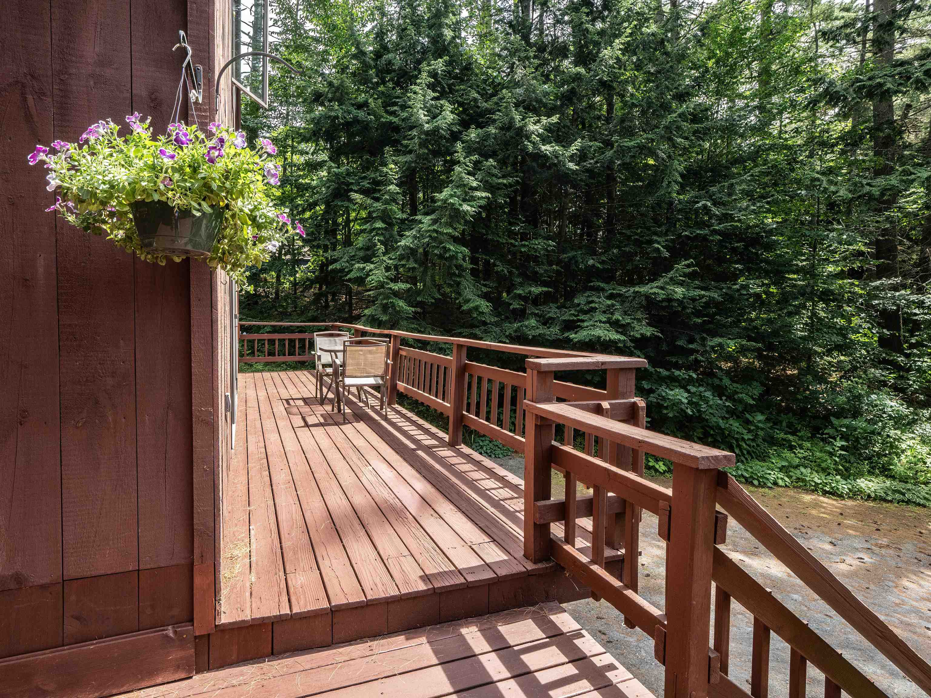 406 Tichenor Road Hartford, VT 05059 - Photo 31 of 40 Gallery Image 31