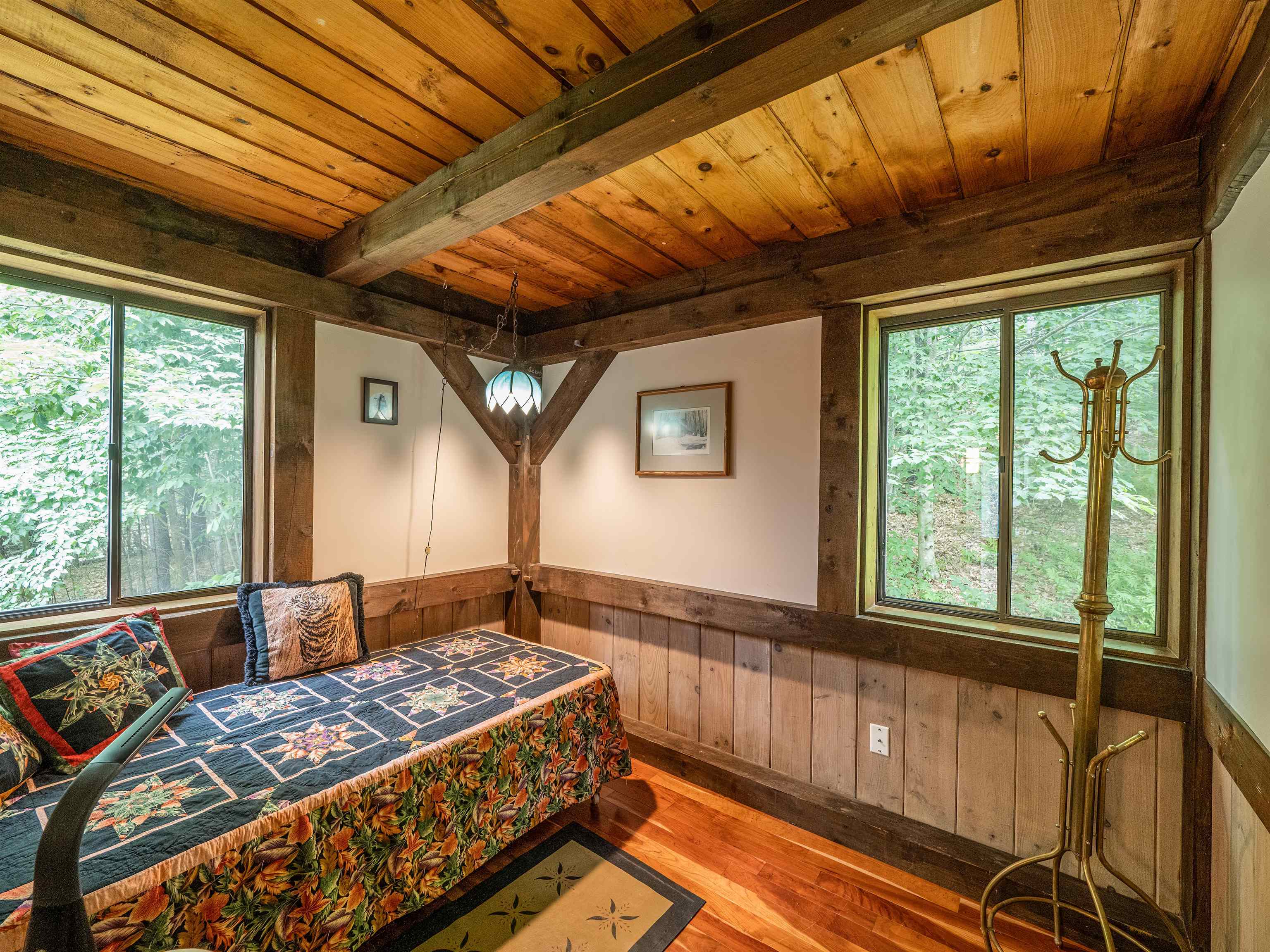 406 Tichenor Road Hartford, VT 05059 - Photo 6 of 40 Gallery Image 6
