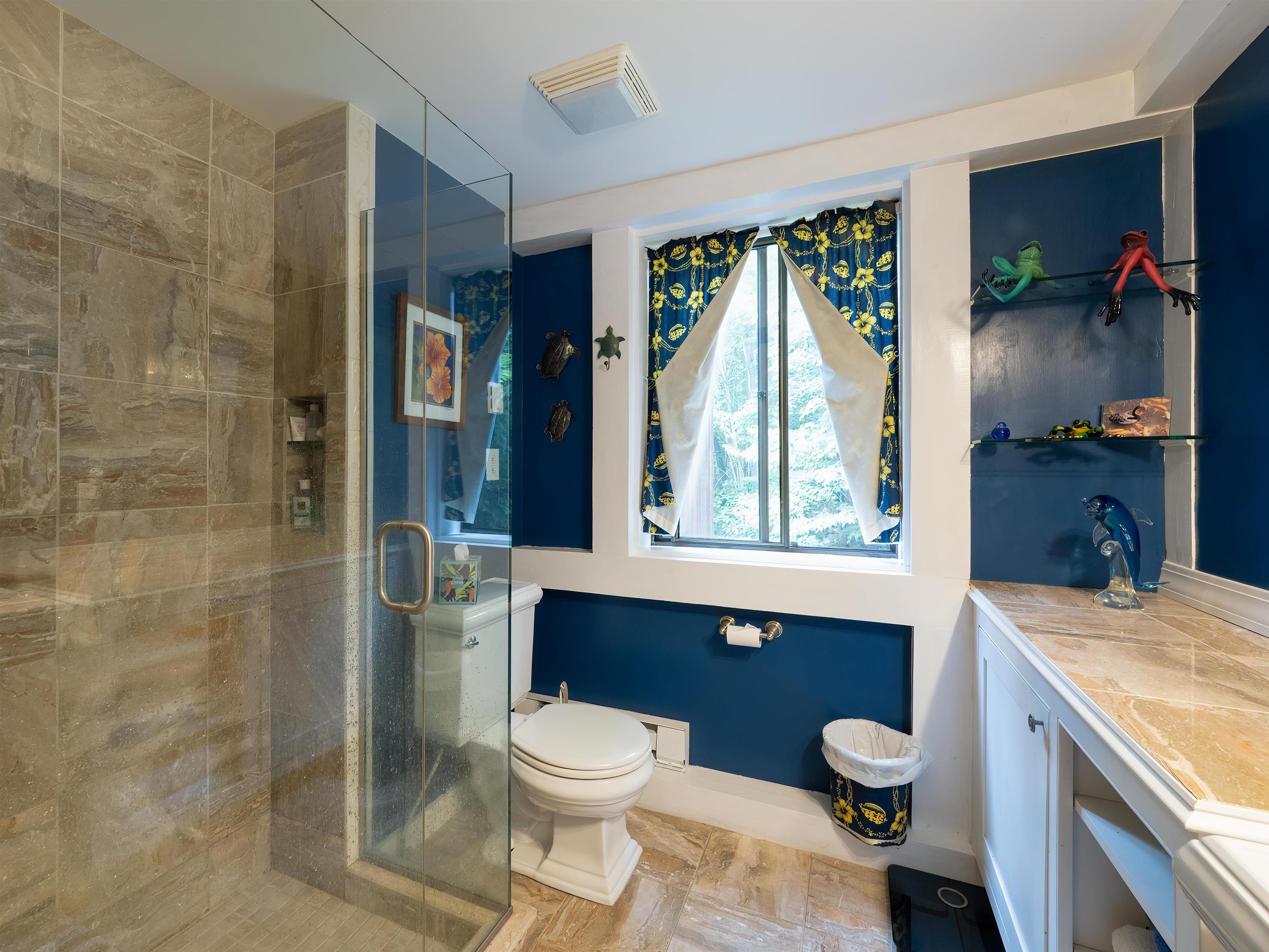 406 Tichenor Road Hartford, VT 05059 - Photo 7 of 40 Gallery Image 7