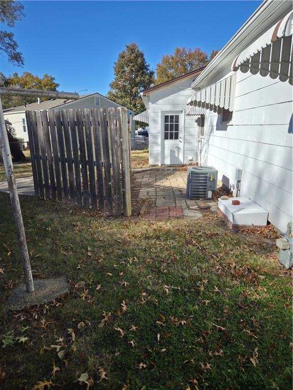 1711 Lockhart Lane Osawatomie, KS 66064 - Photo 3 of 14