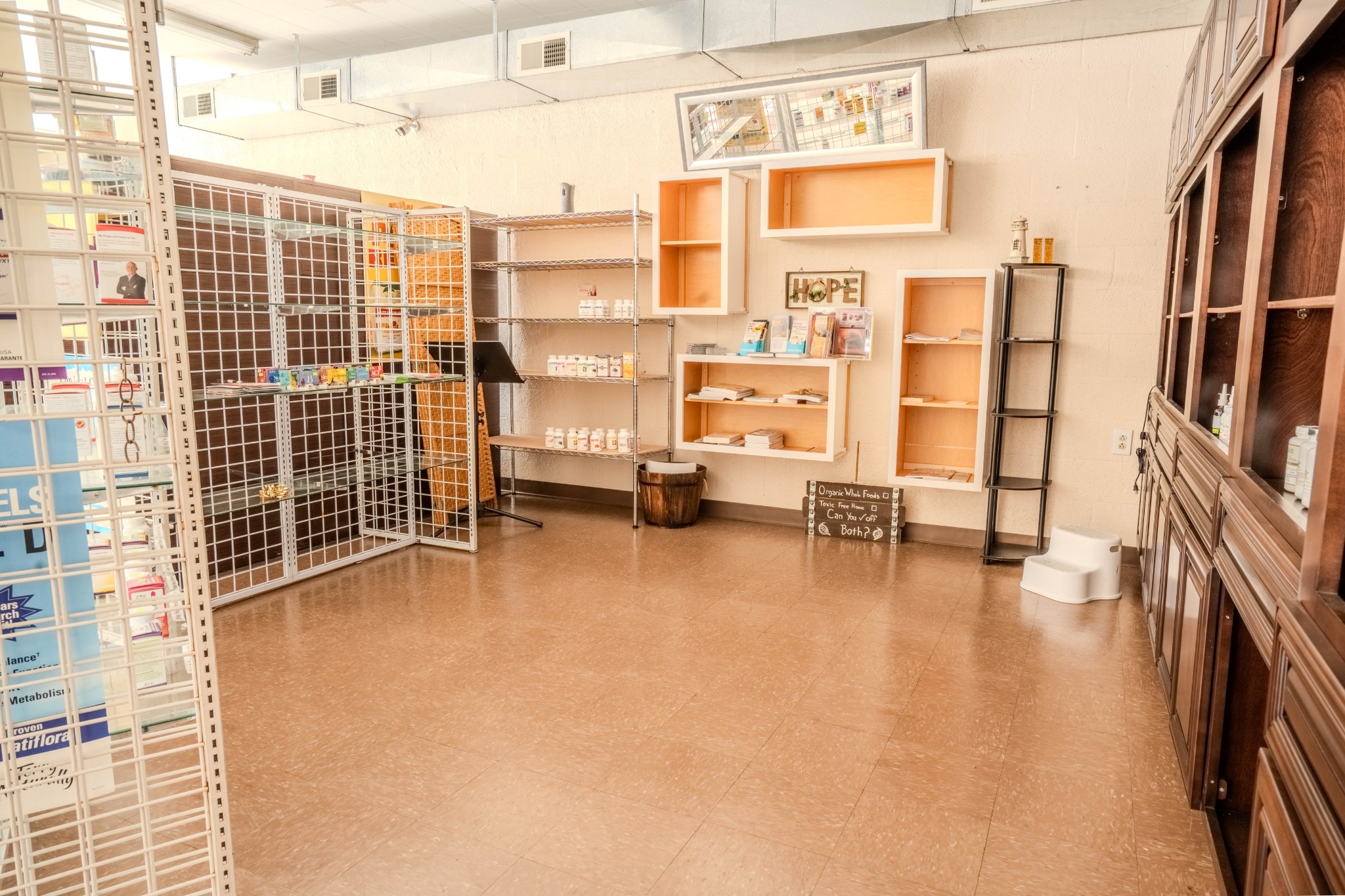 721 State Highway 99 Waynesboro, TN 38485 - Photo 11 of 24 a view of livingroom with furniture and floor to ceiling window
