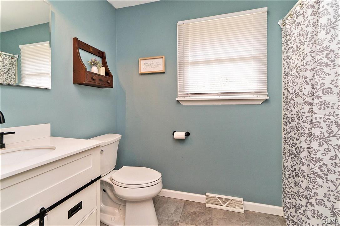3267 Bingen Road Bethlehem, PA 18015 - Photo 22 of 31 Gallery Image 22