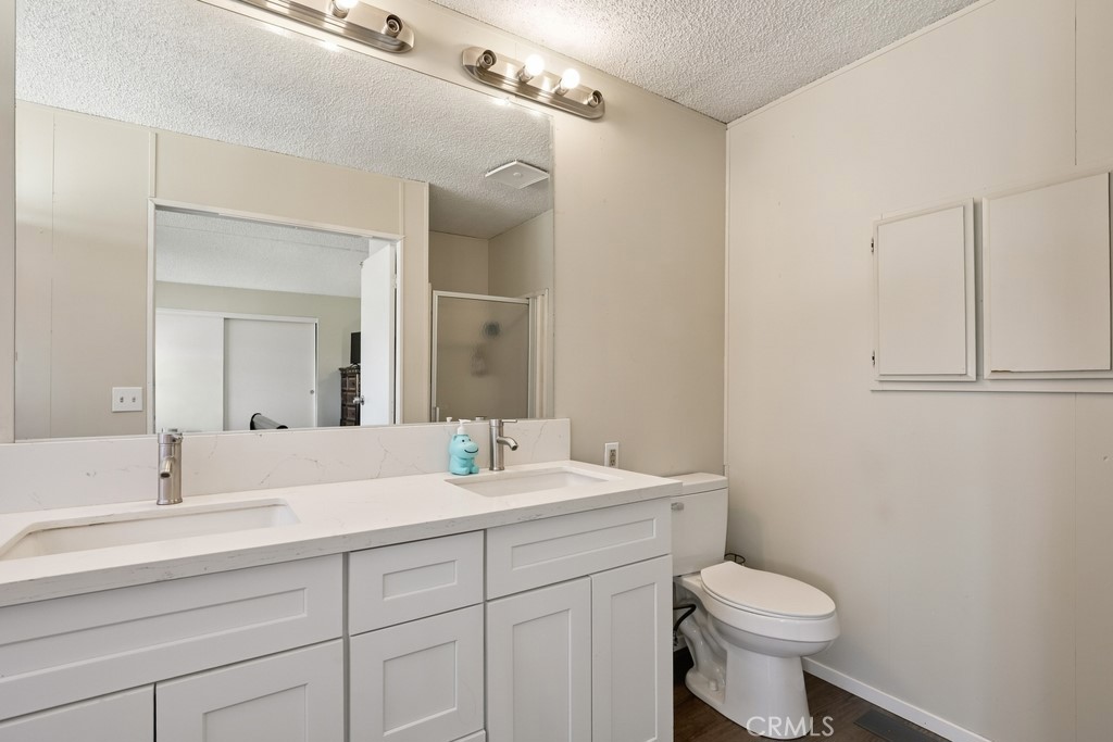 1930 Calaveras Road Pinon Hills, CA 92372 - Photo 22 of 30 Gallery Image 22