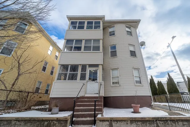 $625,000 | 247 Shrewsbury Street, Worcester, MA 01604