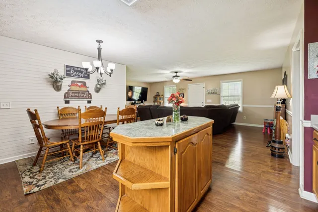 $295,000 | 4278 Short Mountain Highway, Smithville, TN 37166