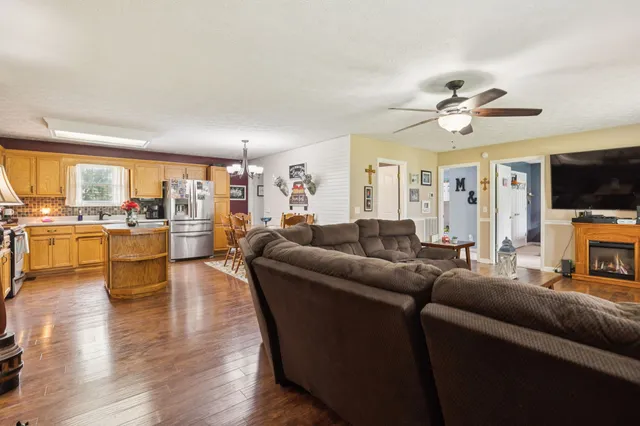 $295,000 | 4278 Short Mountain Highway, Smithville, TN 37166