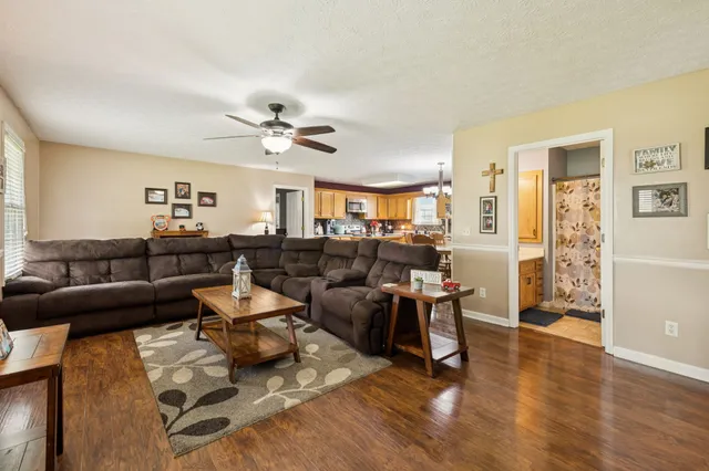 $295,000 | 4278 Short Mountain Highway, Smithville, TN 37166