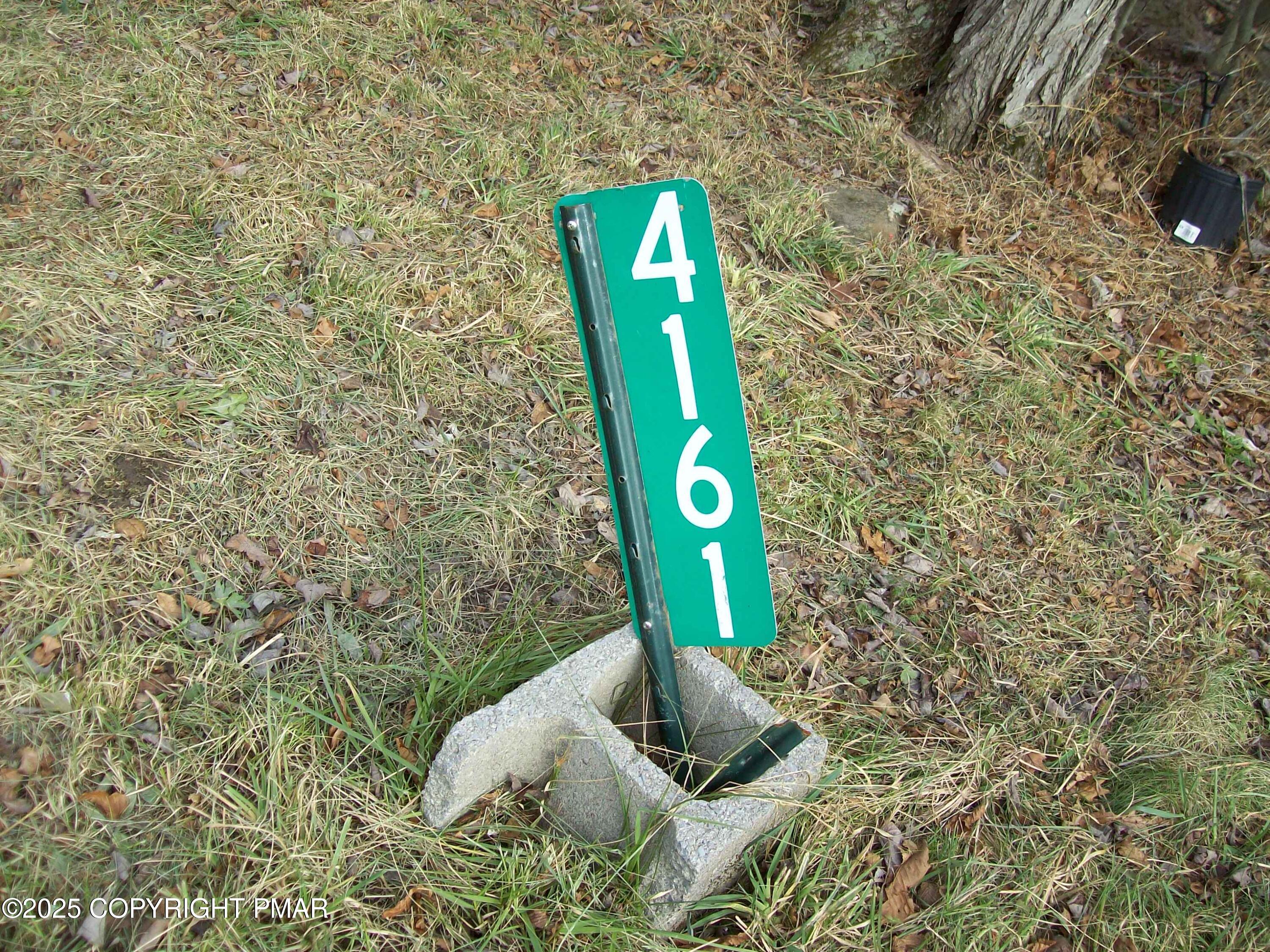 4161 Romeo Road Tobyhanna, PA 18466 - Photo 3 of 25