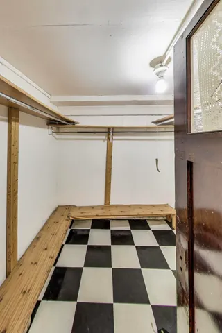 $239,900 | 37 East Elizabeth Street, Hammond, IN 46320