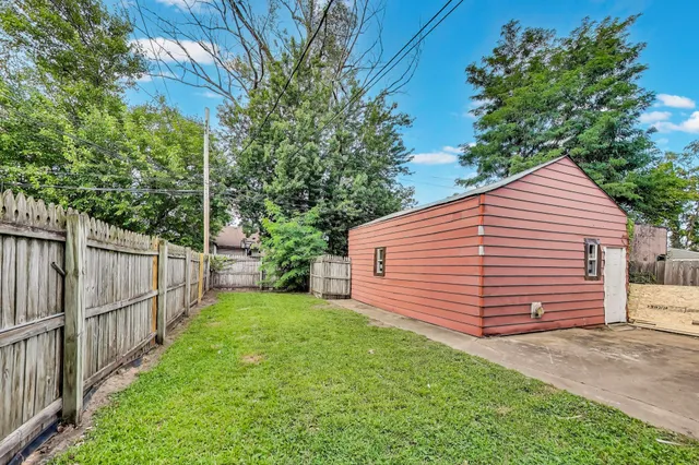 $239,900 | 37 East Elizabeth Street, Hammond, IN 46320