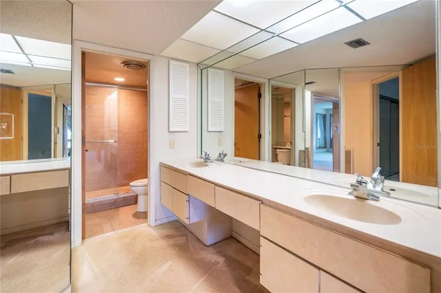 $809,000 | 900 Pinellas Bayway South, Unit 109, Tierra Verde, FL 33715