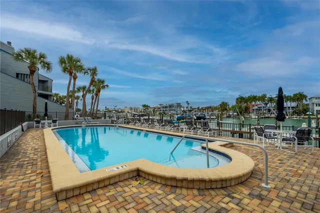 $809,000 | 900 Pinellas Bayway South, Unit 109, Tierra Verde, FL 33715