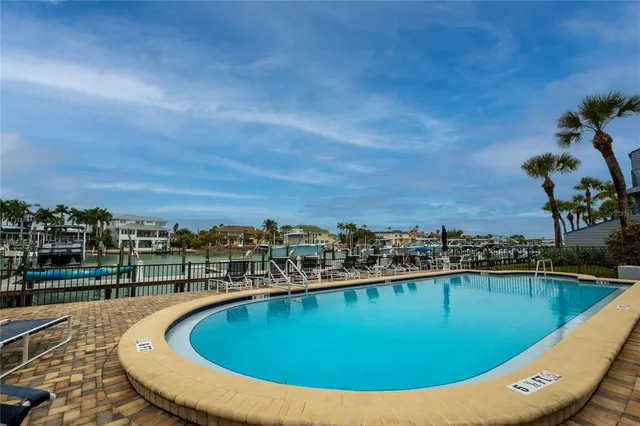 $809,000 | 900 Pinellas Bayway South, Unit 109, Tierra Verde, FL 33715