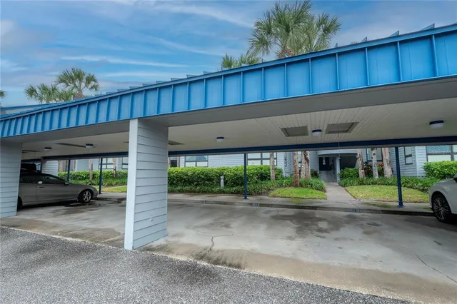 $809,000 | 900 Pinellas Bayway South, Unit 109, Tierra Verde, FL 33715